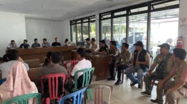 Suasana sidang pleno hasil verfak kesatu dukungan bakal pasangan calon gubernur-wakil gubernur, Dempo-Bang Ken