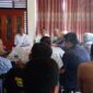 Temu kangen Penasihat PWI Bengkulu. Sukatno dengan para wartawan di sekretariat PWI, Rabu (11/9)