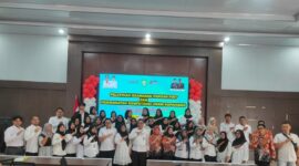 Para peserta pelatihan berfoto bersama