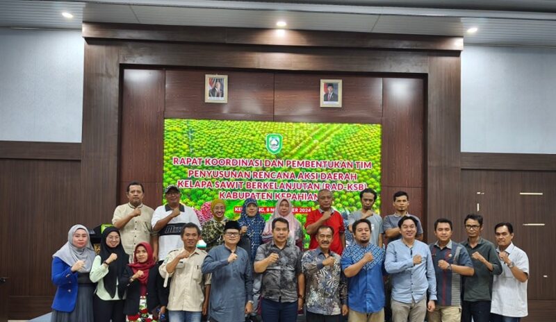 Peserta RAD KSB berfoto bersama usai pembukaan.