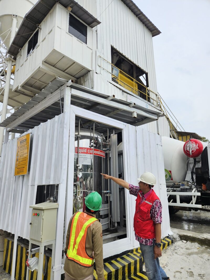 Pemasangan-Teknologi-Carbon-Injection-di-batching-plant-Beton-Merah-Putih-Cempaka-Putih