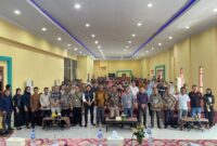 Foto bersama para peserta rapat evaluasi kapasitas bagi pengawas ad-hoc pasca pengawasan tahapan pemilihan kepala daerah serentak tahun 2024