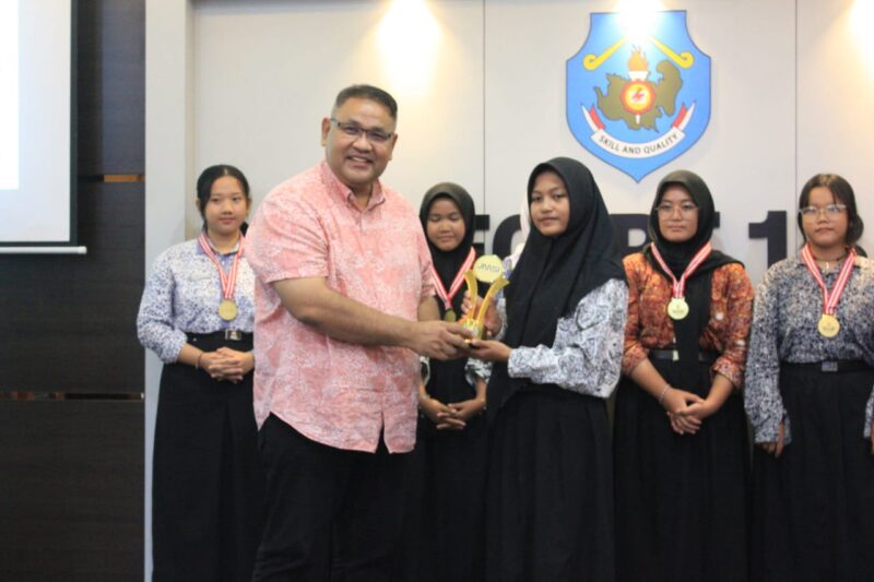 Ketua JMSI, Teguh Santosa mengapresiasi prestasi para pelajar Kota Batam yang berhasil menerbitkan karya tulis hingga go nasional 