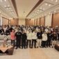 Peserta OKK PWI Banten berfoto bersama usai acara pembukaan. (foto: PWI/wa)
