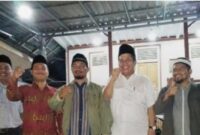 Pengurus KAKAMMI Bengkulu berfoto bersama Ketum KAKAMMI, Fahri Hamzah. (foto: dok Yusliadi)