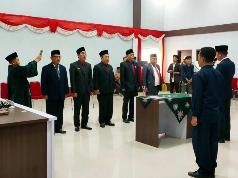 Prosesi pengambilan sumpah jabatan dan pelantikan pejabat di lingkungan Pemkab Kepahiang. (foto: Defi Parisa)