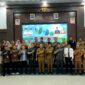 Bupati, Wabup, Ketua DPRD, Kepala Disparpora dan peserta FGD penyusunan Riparkab berfoto bersama dengan tagline Kepahiang Menanjak.