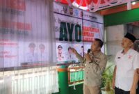 Bupati H. Zurdi Nata membuka tirai penanda telah diaktifkan Samsat dan MPP Desa. (foto: Andreas/warta aspirasi)