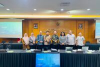 Bupati didampingi Sekda berfoto bersama usai koordinasi intensif dengan Direktorat Jenderal Kekayaan Negara (DJKN) Kementerian Keuangan. (kominfotik/warta aspirasi)