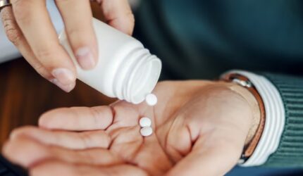Obat Tiroid yang Biasa Diresepkan Ditarik Secara Nasional, FDA Memperingatkan